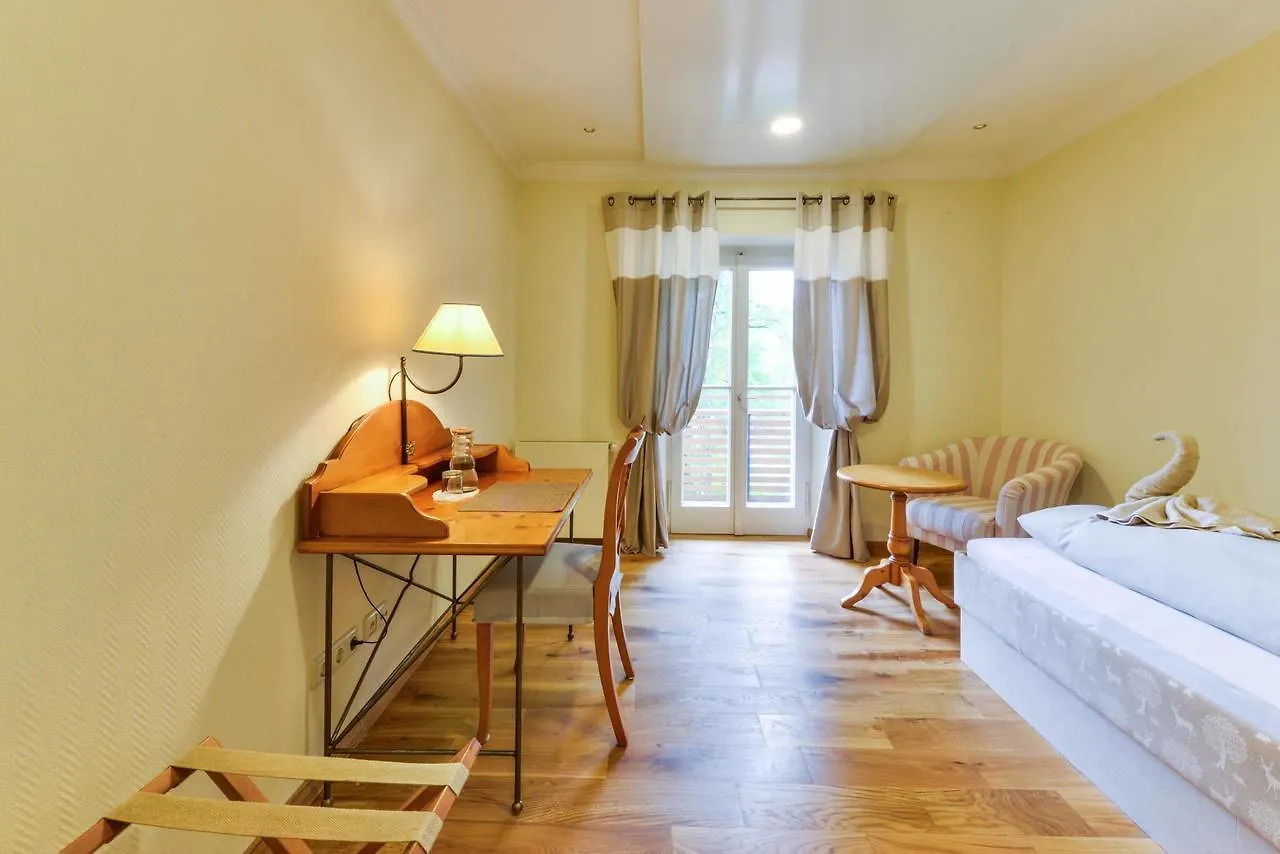 Seinz Wisdom Resort - Bio-Hotel Vegan-Vegetarisch Bad Kohlgrub Hotel