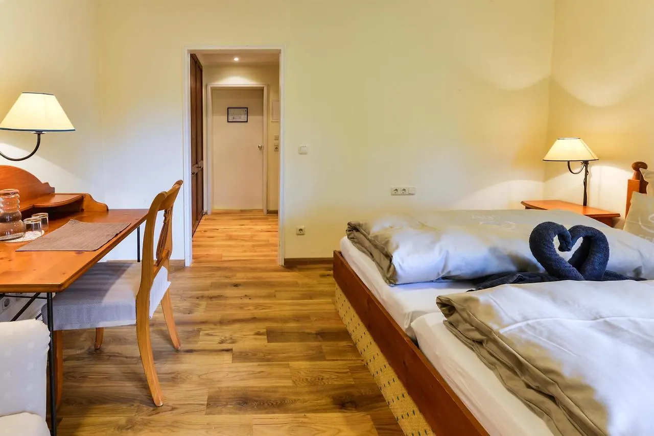 Seinz Wisdom Resort - Bio-Hotel Vegan-Vegetarisch Bad Kohlgrub Germany